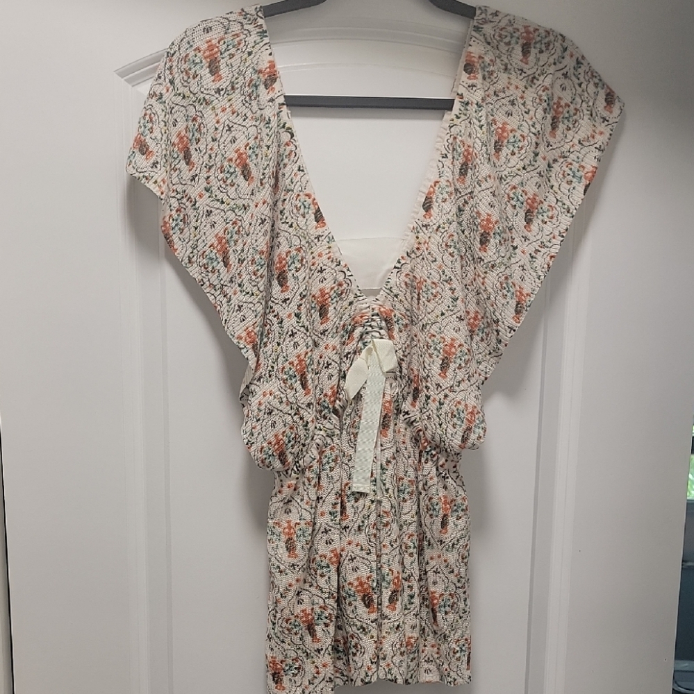 Anthropologie Tan and Cream Ruffled Flutter Sleeve Blouse